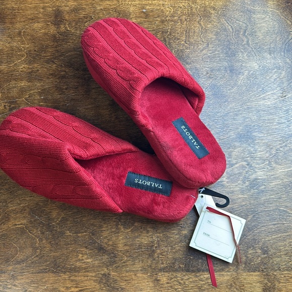 Talbots NWT Slippers Size Medium - Picture 3 of 15